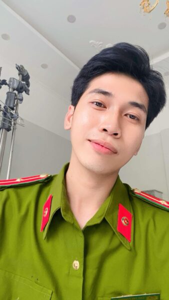 ec6cd041-c31e-4aa6-a2a1-a357cd9a95f4