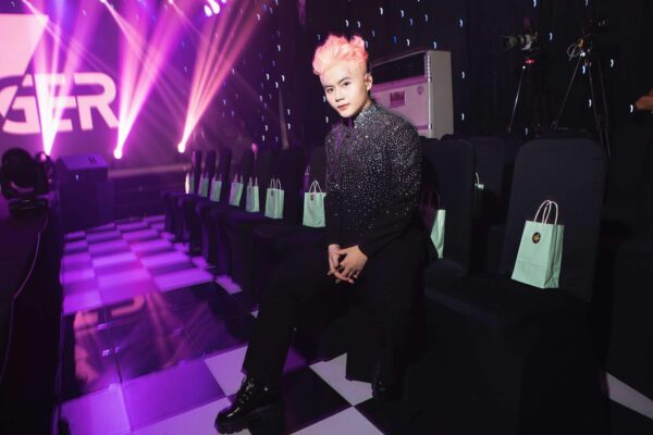 2f9f5be2-8942-4aca-8817-1ff138763729